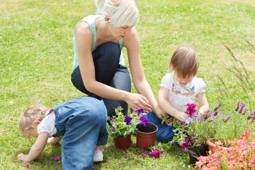Personalized garden features and structures